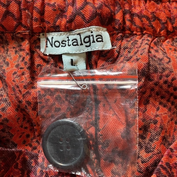 Nostalgia Red Snake Print Pants - Picture 2 of 10